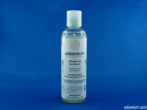 Shampoing régulateur et équilibrant (cuir chevelu et cheveux gras)