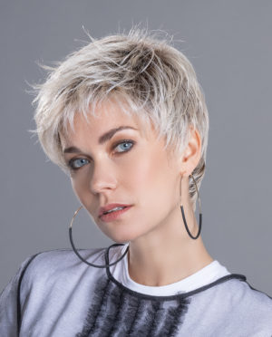 Perruque Bliss (cheveux courts)